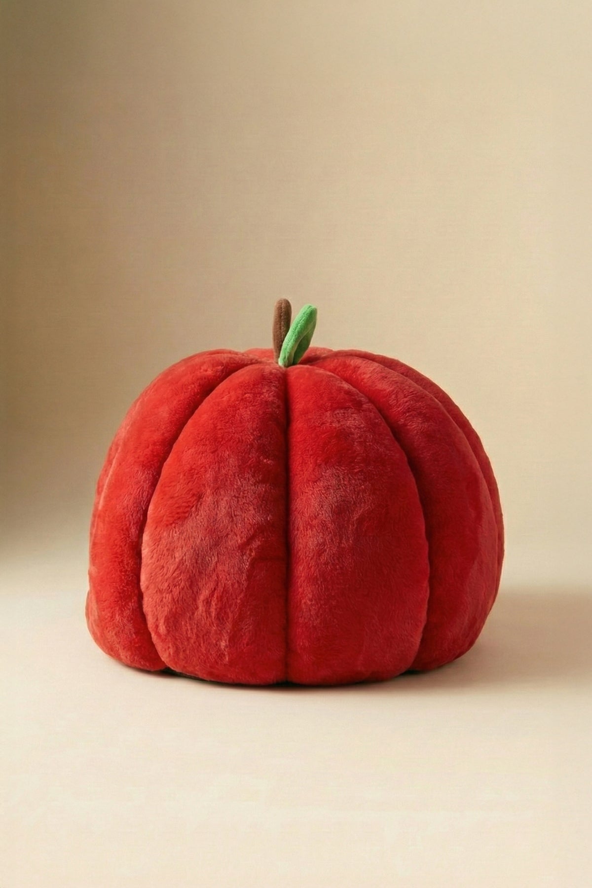 Red Apple Semi-Enclosed Warm Pet House