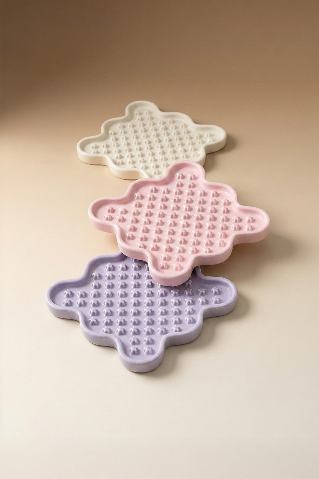 Cream Star Slow Feeder Ceramic Pet Bowl