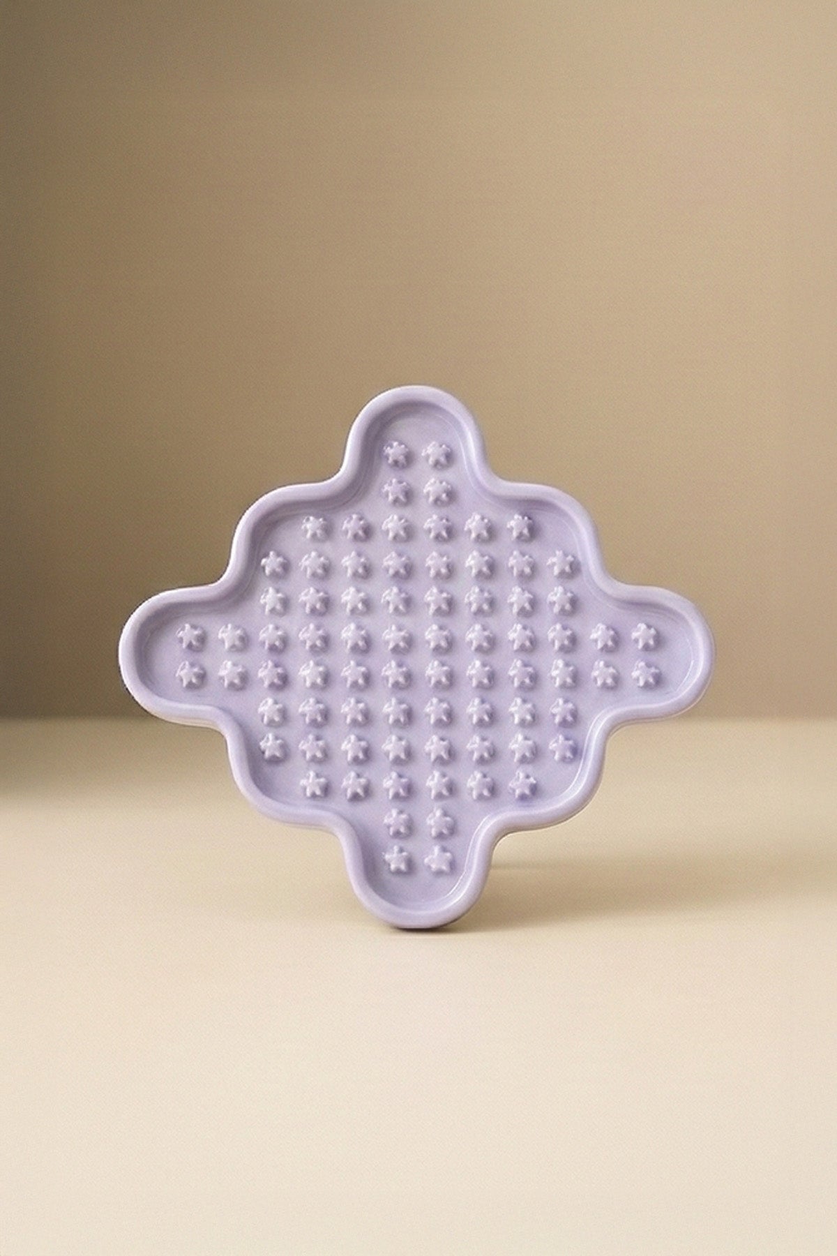 Cream Star Slow Feeder Ceramic Pet Bowl