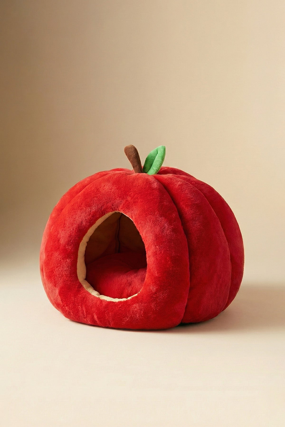 Red Apple Semi-Enclosed Warm Pet House